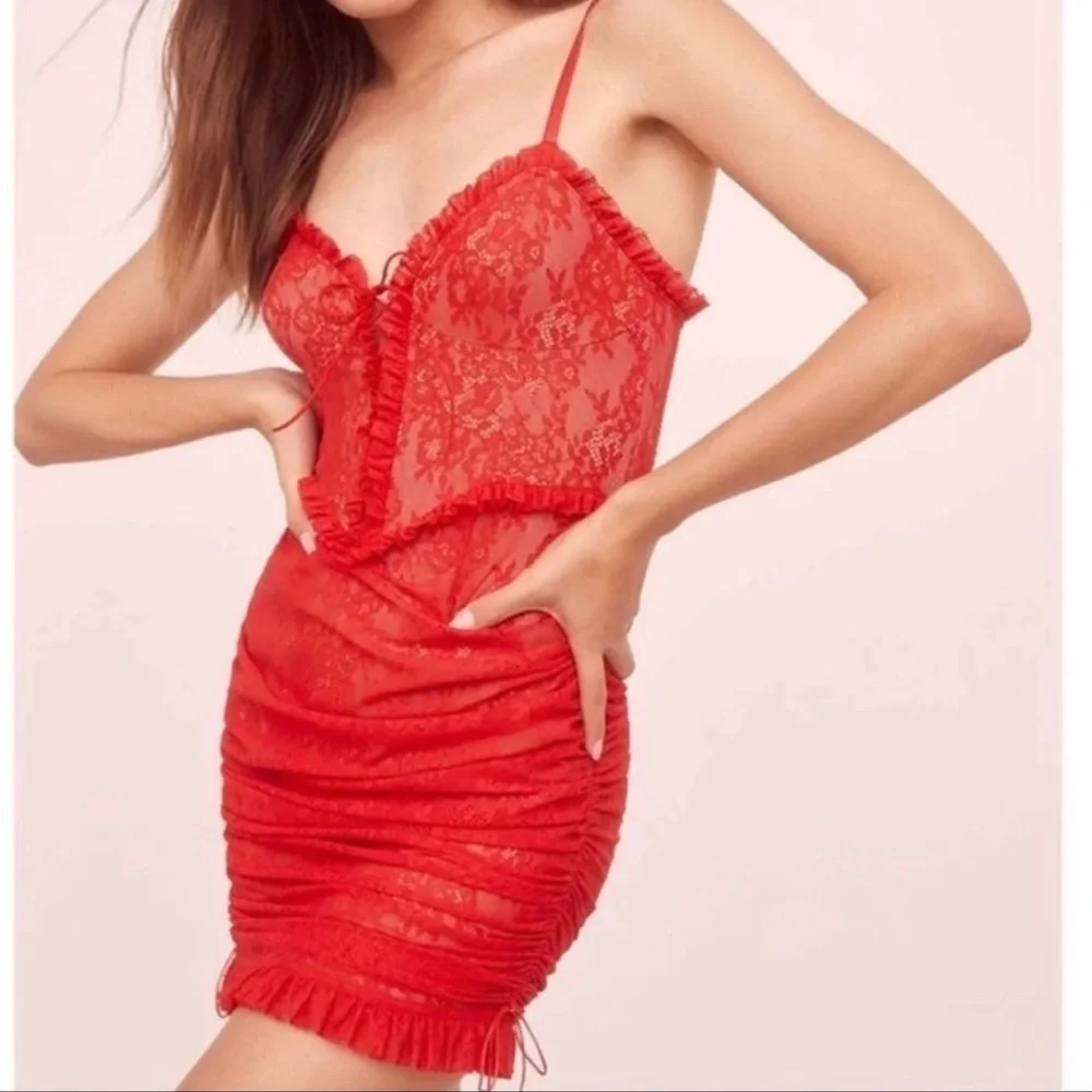 FOR LOVE & lemons Gracie lace slip NWT - Picture 2 of 8